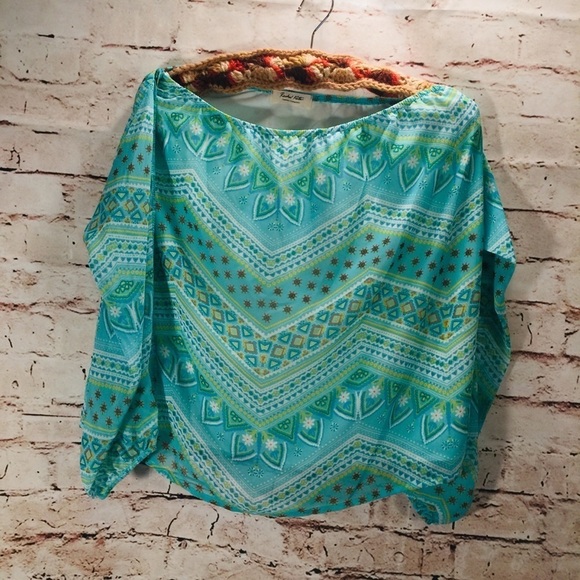 Chicos off‎ the shoulder top - Picture 2 of 8